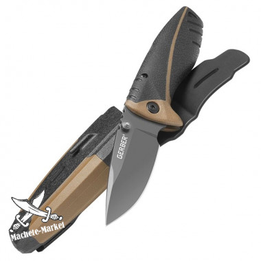 Нож складной Gerber в пластиковых ножнах с точилкой